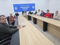 Fakültemiz Yönetiminden İdari Personelle Toplantı ve Teşekkür Belgesi Takdimi