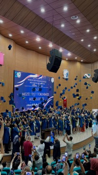 Hemşirelik Bölümü Mezuniyet ve Mesleki Yemin Töreni Büyük Bir Coşkuyla Gerçekleştirildi