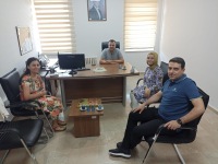 Dekanlık Yönetimi Öğretim Elemanlarıyla Ofislerinde Bir Araya Geldi
